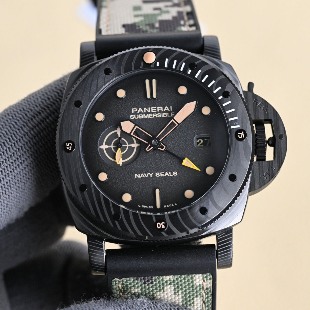 Audemars Piguet Royal Oak 15720 Wrist Watch